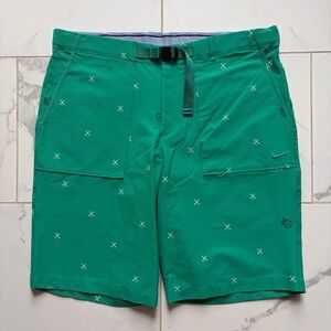 NWT Nike Flex Charms Golf Shorts 10” Mens Size 35 Green White PGA Dri-Fit
